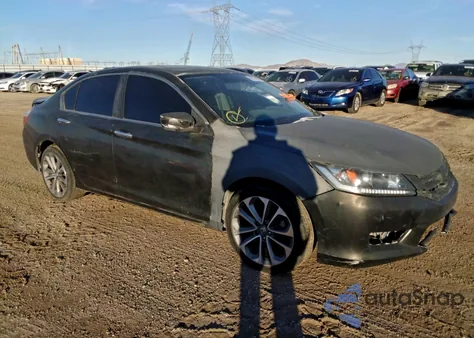 2015 Honda Accord Sport z USA, uszkodzony, nr VIN 1HGCR2F58FA263195